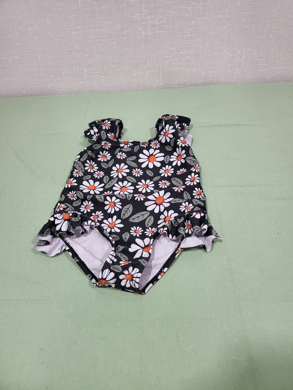 SHEIN Black Floral Daisy Ruffle Kids One-Piece Swimsuit